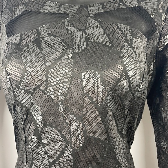 LE CHÂTEAU WOMAN MIDI LONG SLEEVE SEQUIN BLACK DRESS - Picture 4 of 15